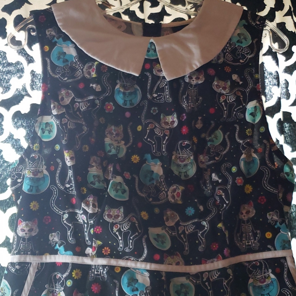 Sugar skull cat pattern dress